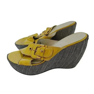 Stuart Weitzman Vintage Yellow Patent Leather Platform Wedges Stripes